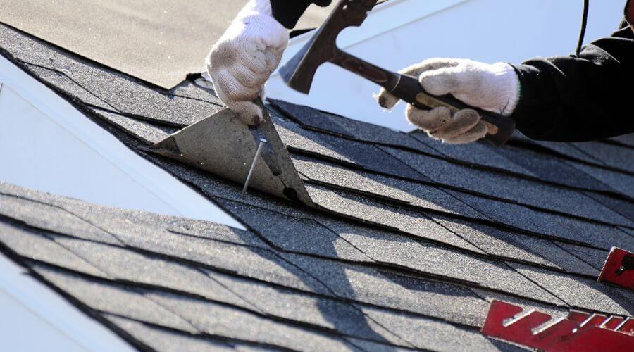 Expert Emergency Roof Repairs services in McCutchenville, OH
